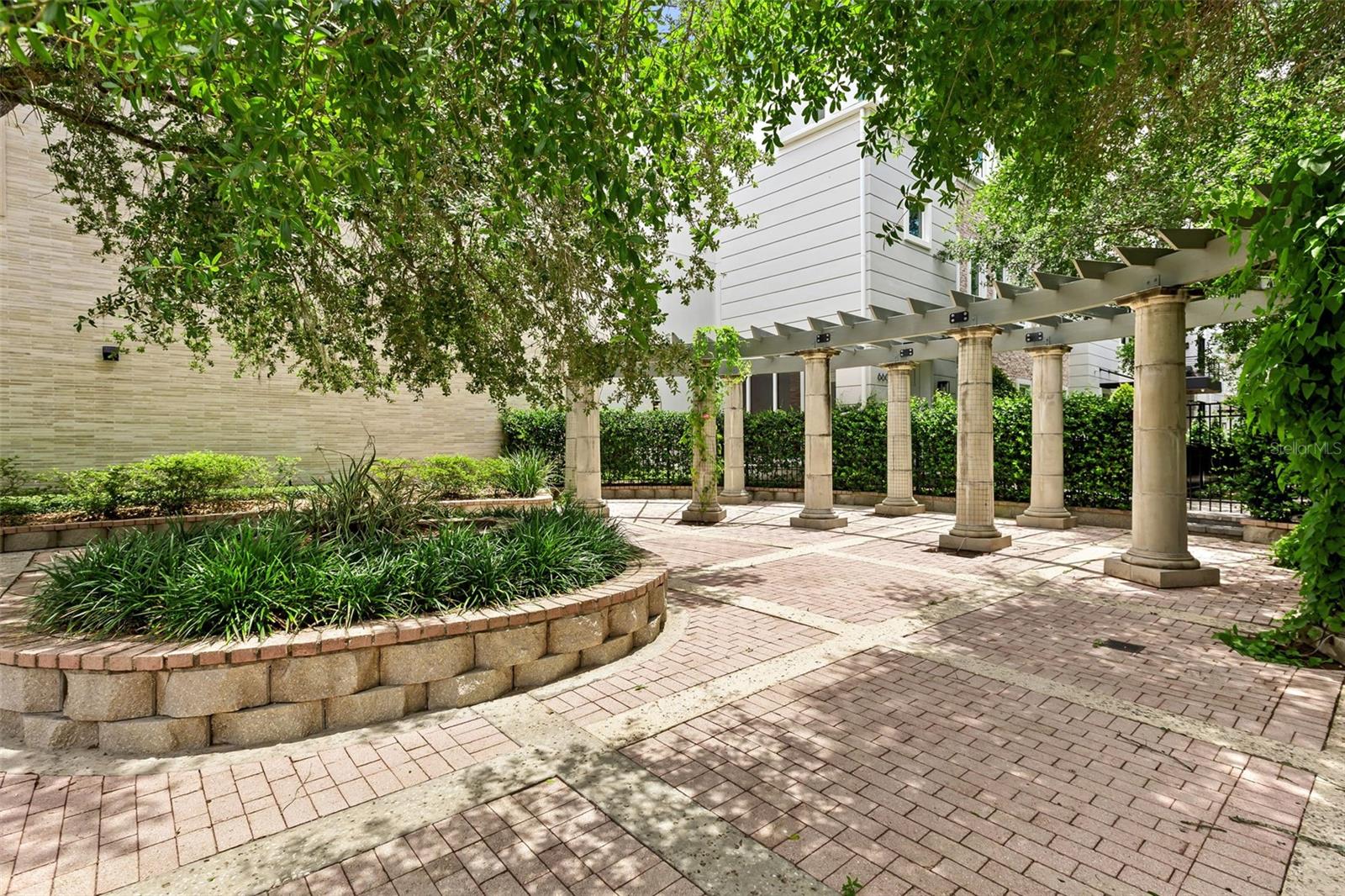 660 W Morse Blvd Property Photo 46