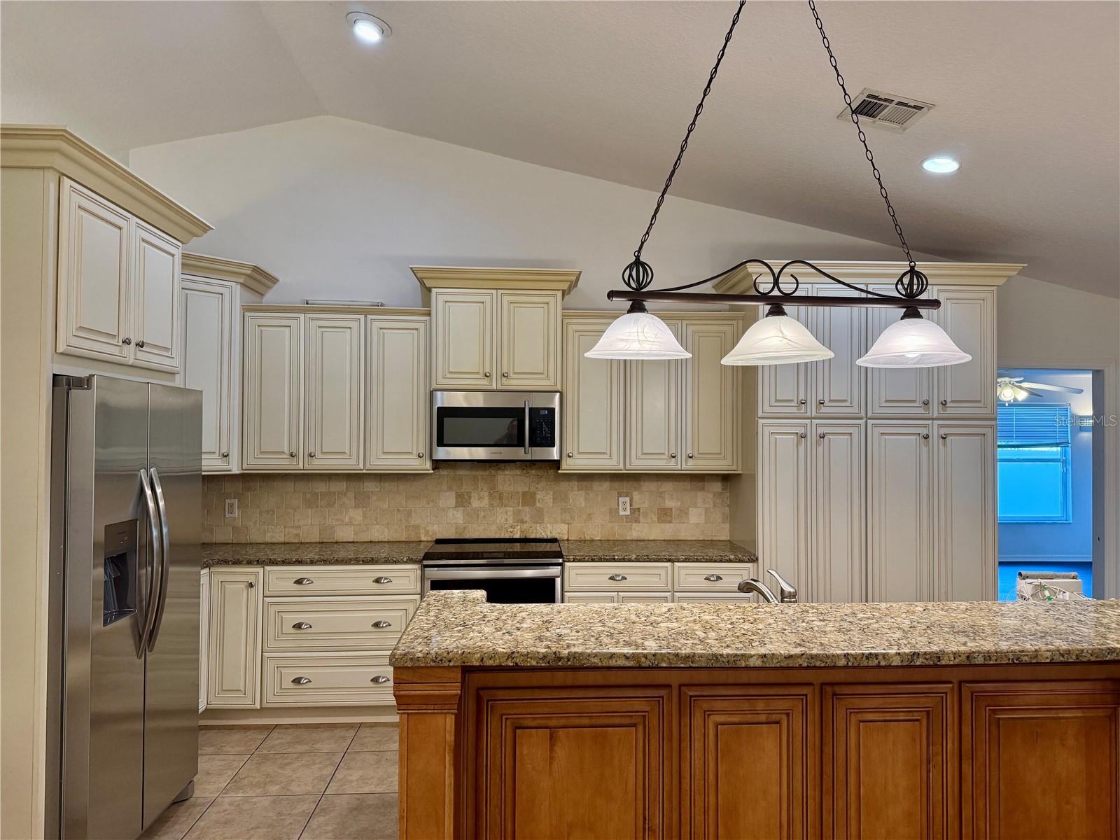 1512 Ison Ln Property Photo 4