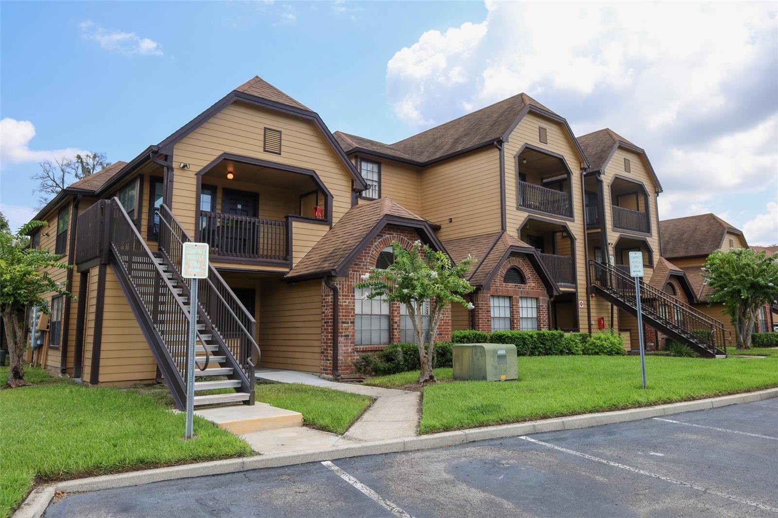345 FORESTWAY CIR #205 Property Photo 1