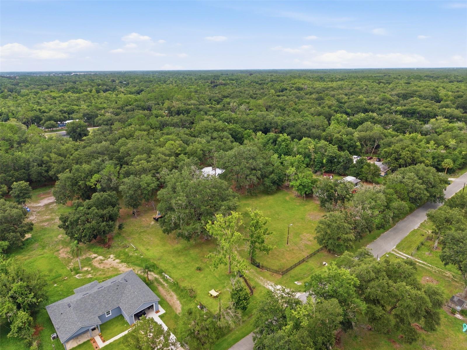 18127 Cedarhurst Rd Property Photo 32