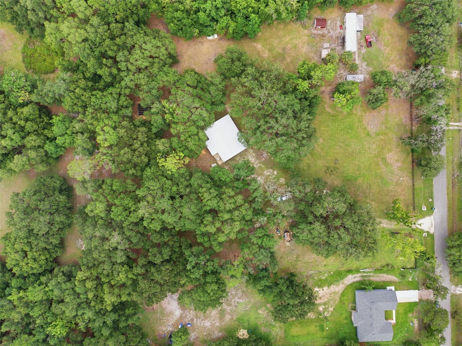 18127 Cedarhurst Rd Property Photo 35