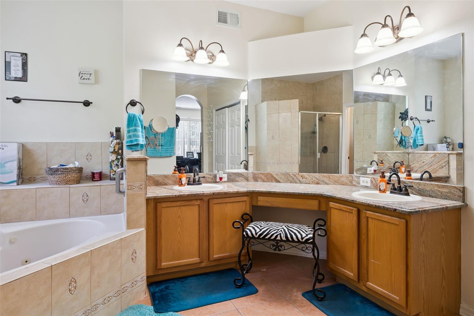 1603 Johns Cove Ln Property Photo 15