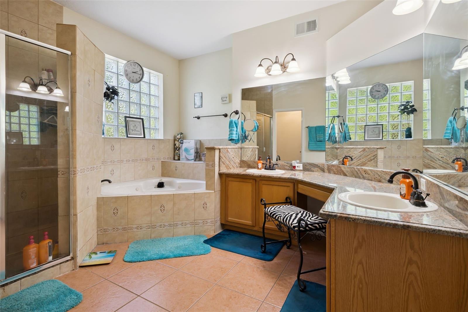 1603 Johns Cove Ln Property Photo 16