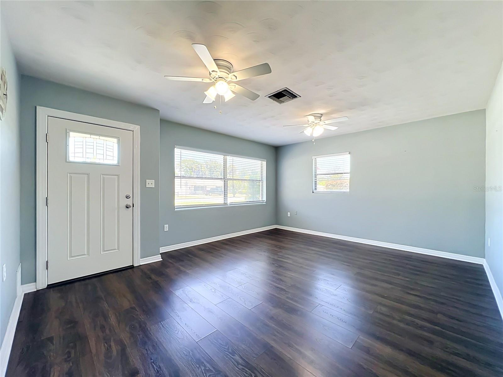 2980 Westland Rd Property Photo 4