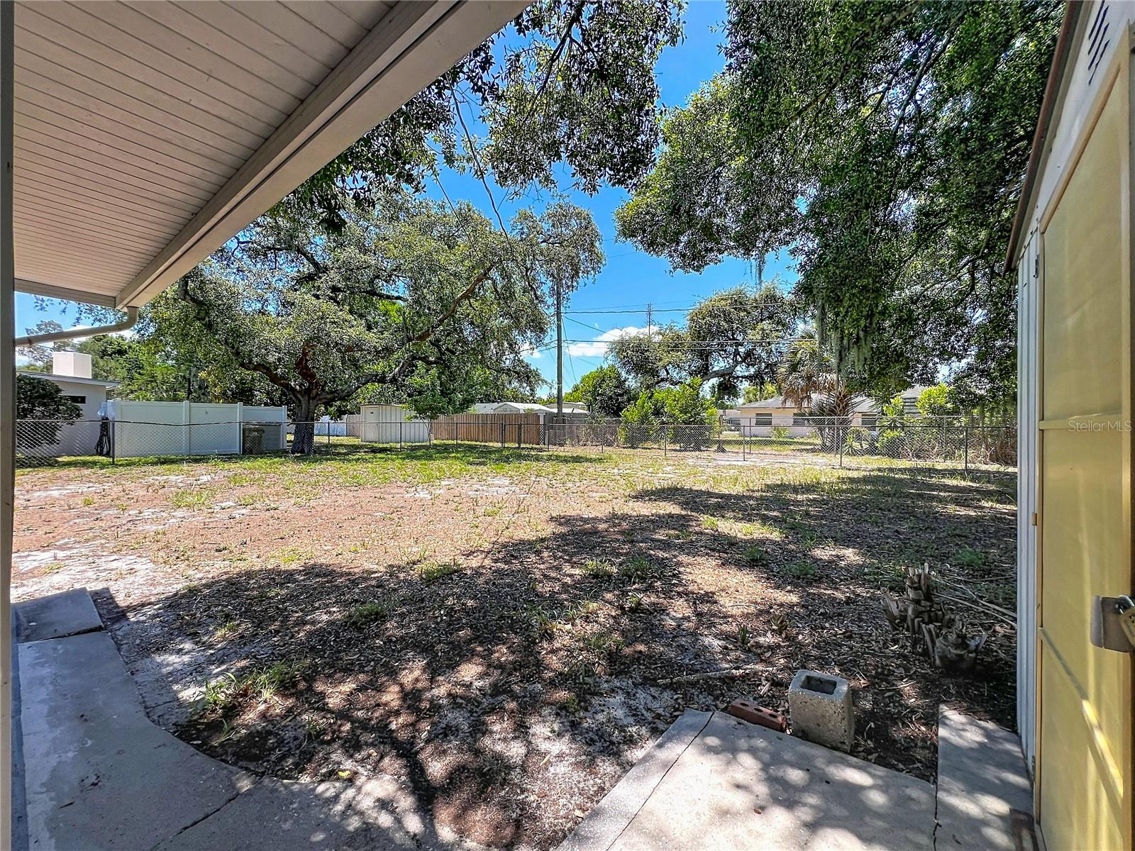 2980 Westland Rd Property Photo 34