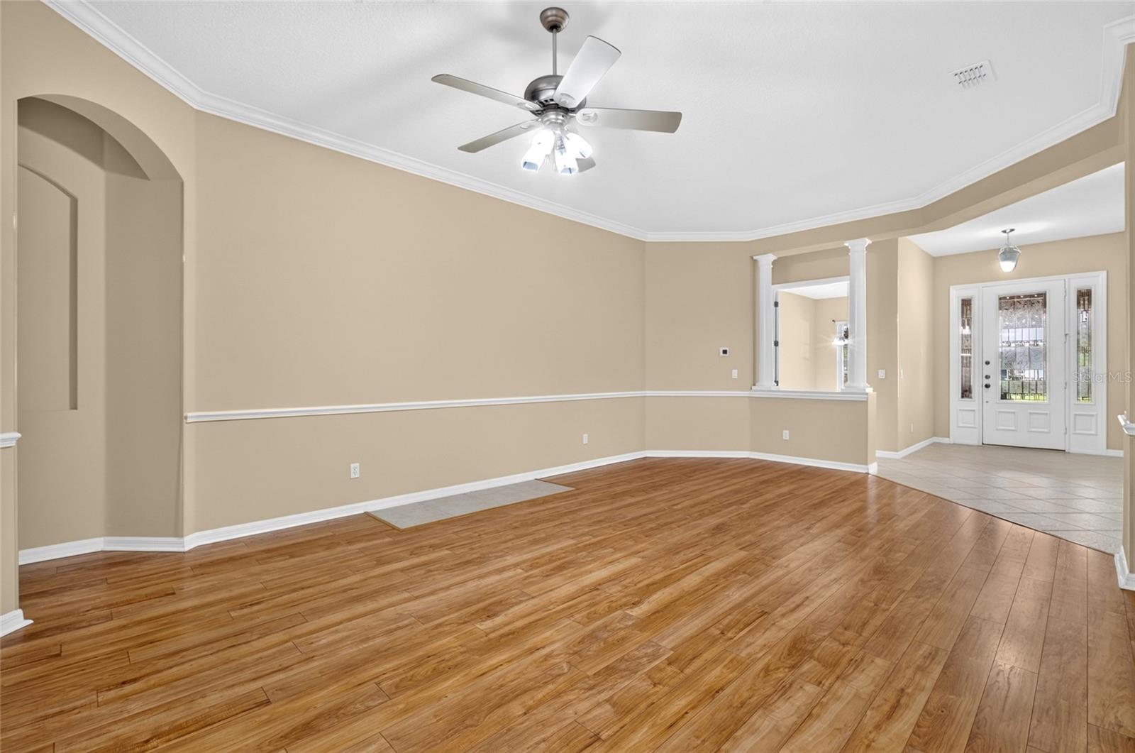 1801 Burdock Dr Property Photo 10