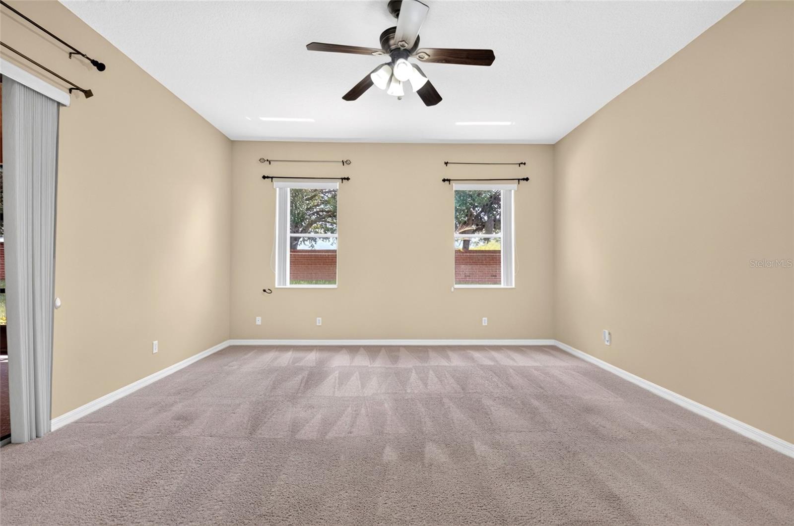 1801 Burdock Dr Property Photo 18