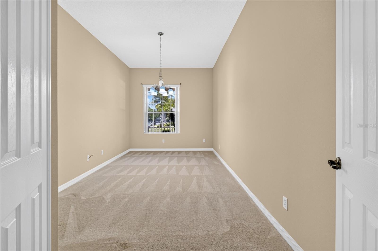 1801 Burdock Dr Property Photo 23