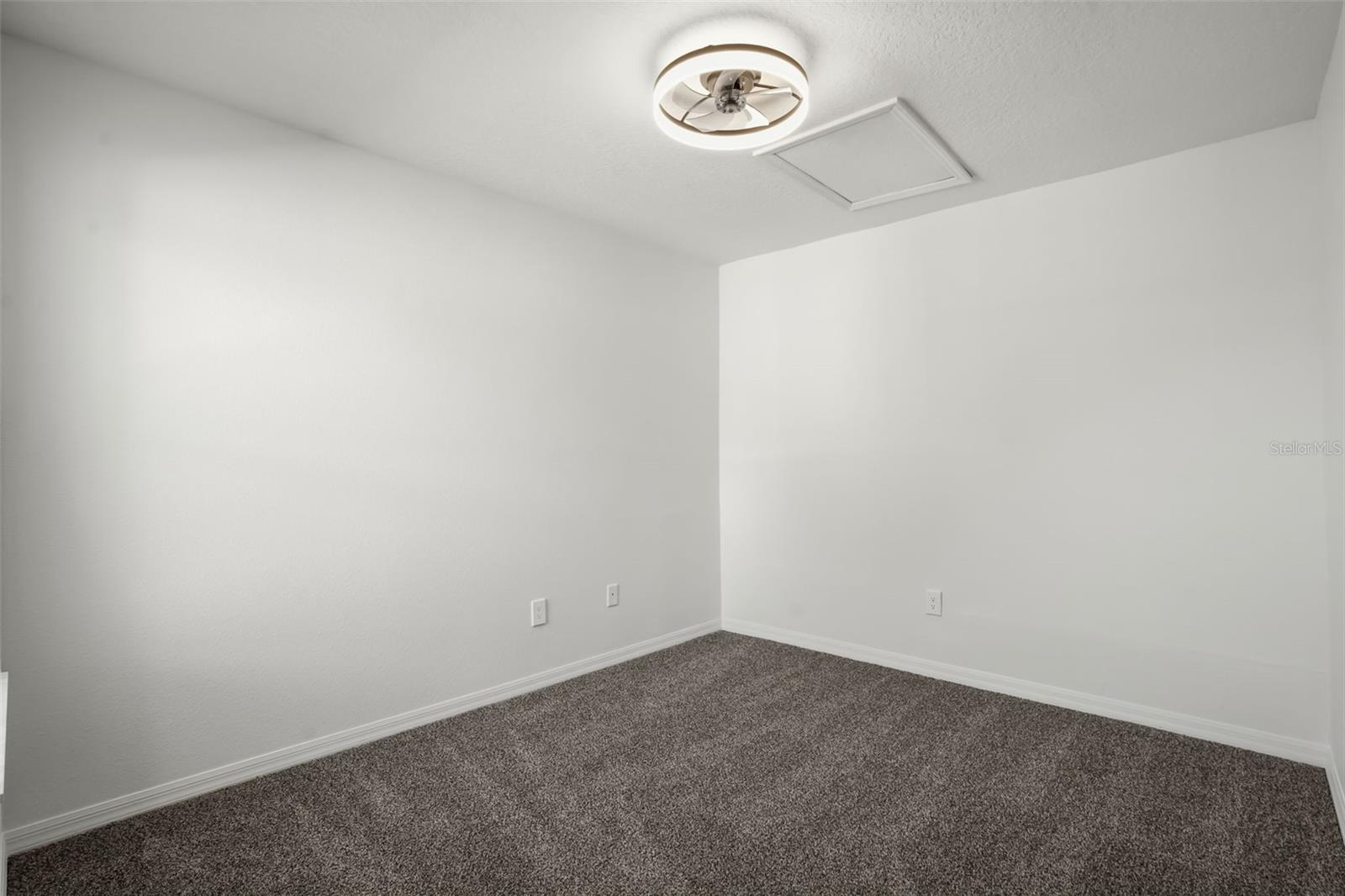 245 Mango Dr Property Photo 25