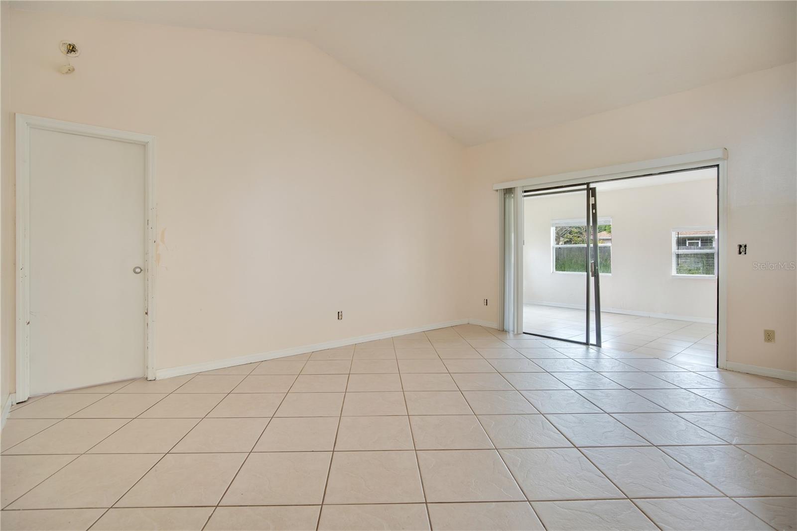 3210 Pell Mell Dr Property Photo 7