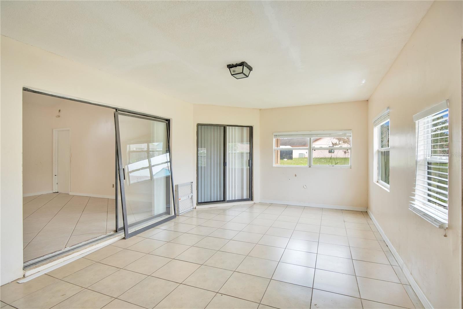 3210 Pell Mell Dr Property Photo 16