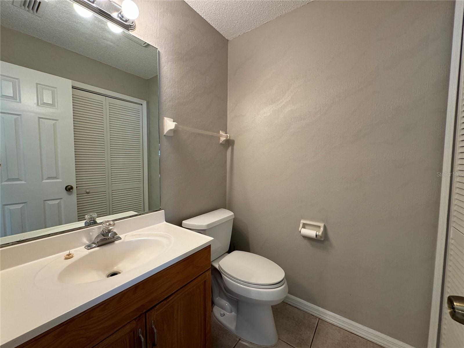 1643 Sandy Point Sq #72 Property Photo 10