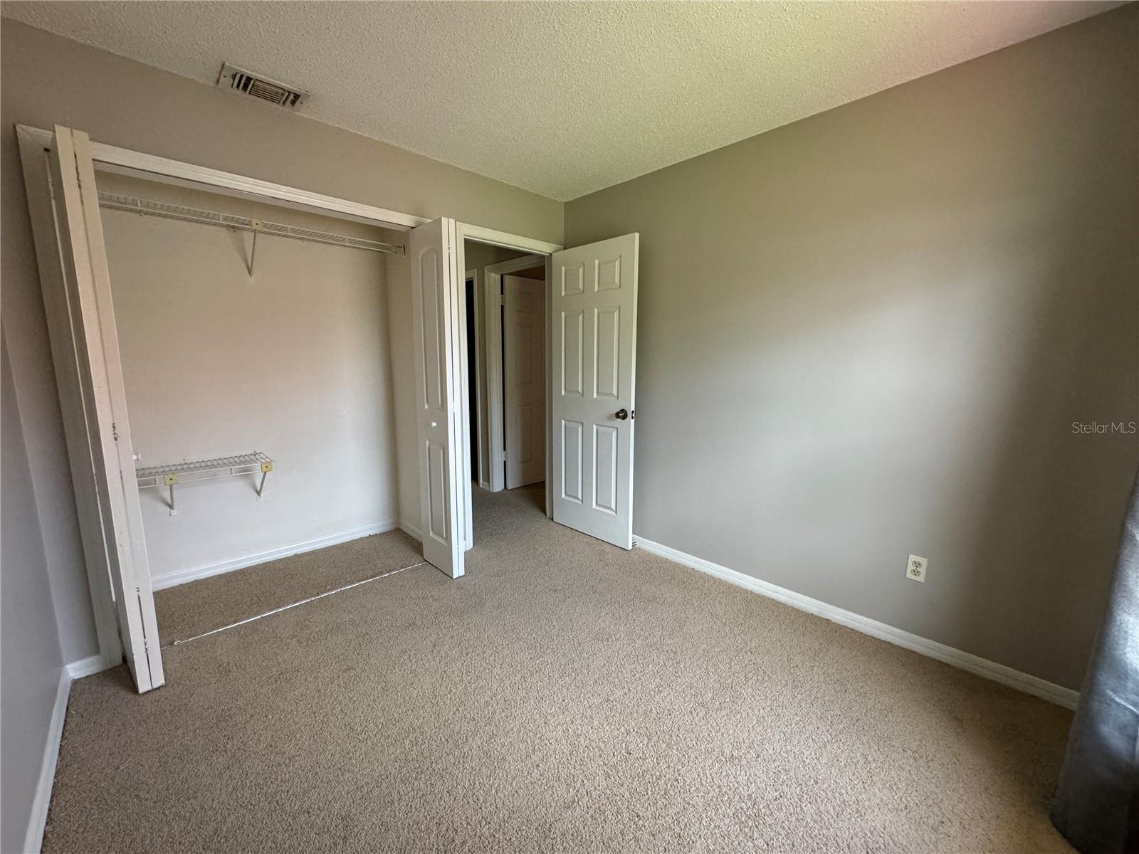 1643 Sandy Point Sq #72 Property Photo 18
