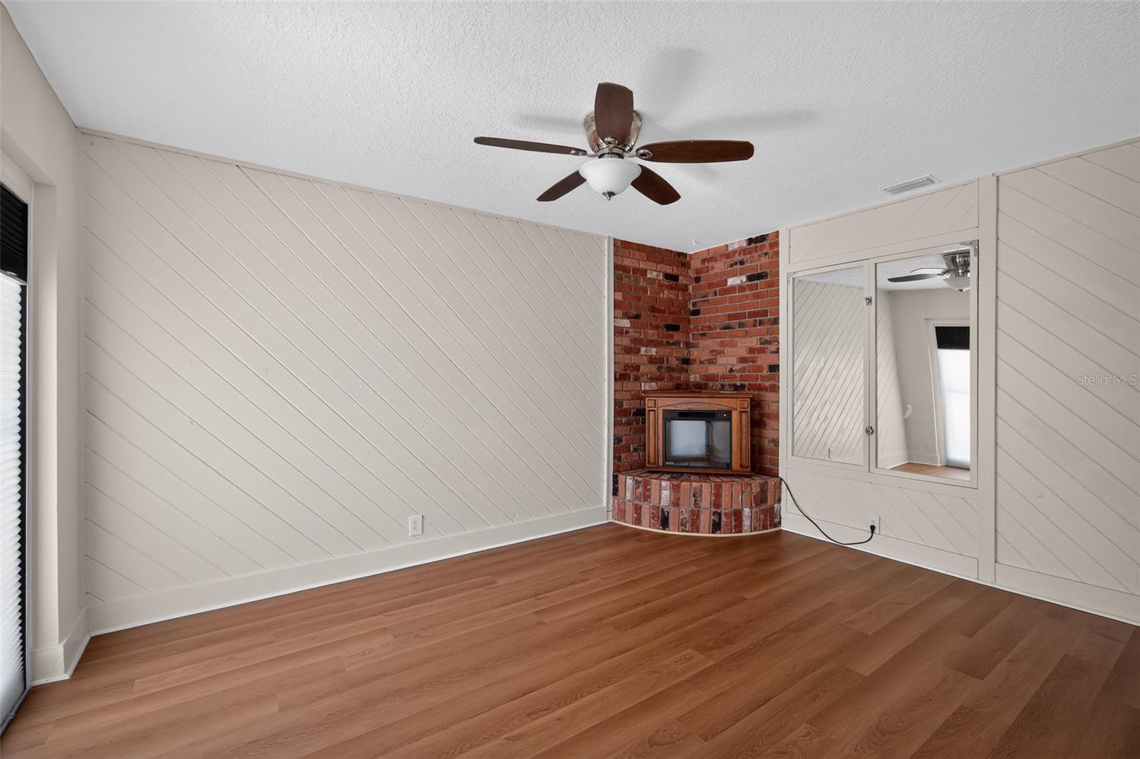 3284 Gorse Ct Property Photo 17
