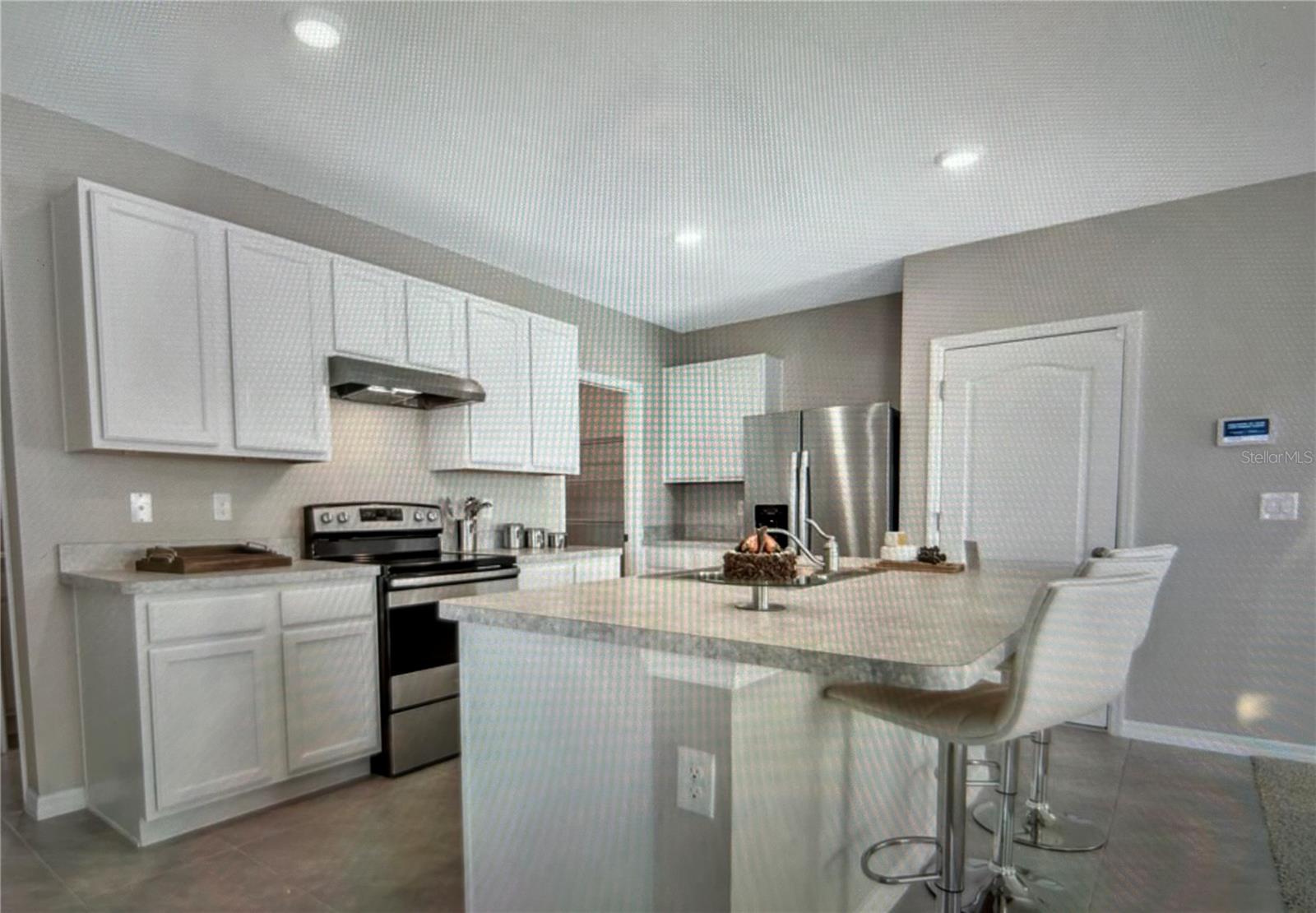 3464 Sandalwood Isle Way Property Photo 6