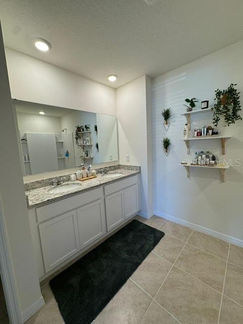 3464 Sandalwood Isle Way Property Photo 14