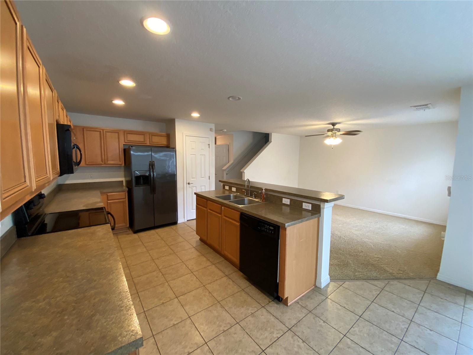 2457 Formax Dr Property Photo 3