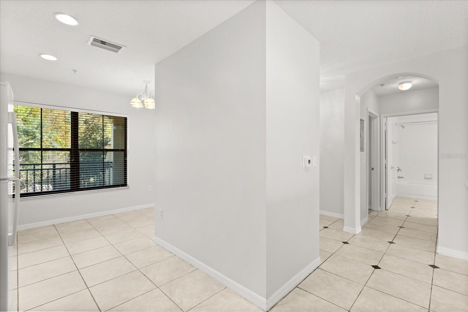 909 Waterside Ln #307 Property Photo 8