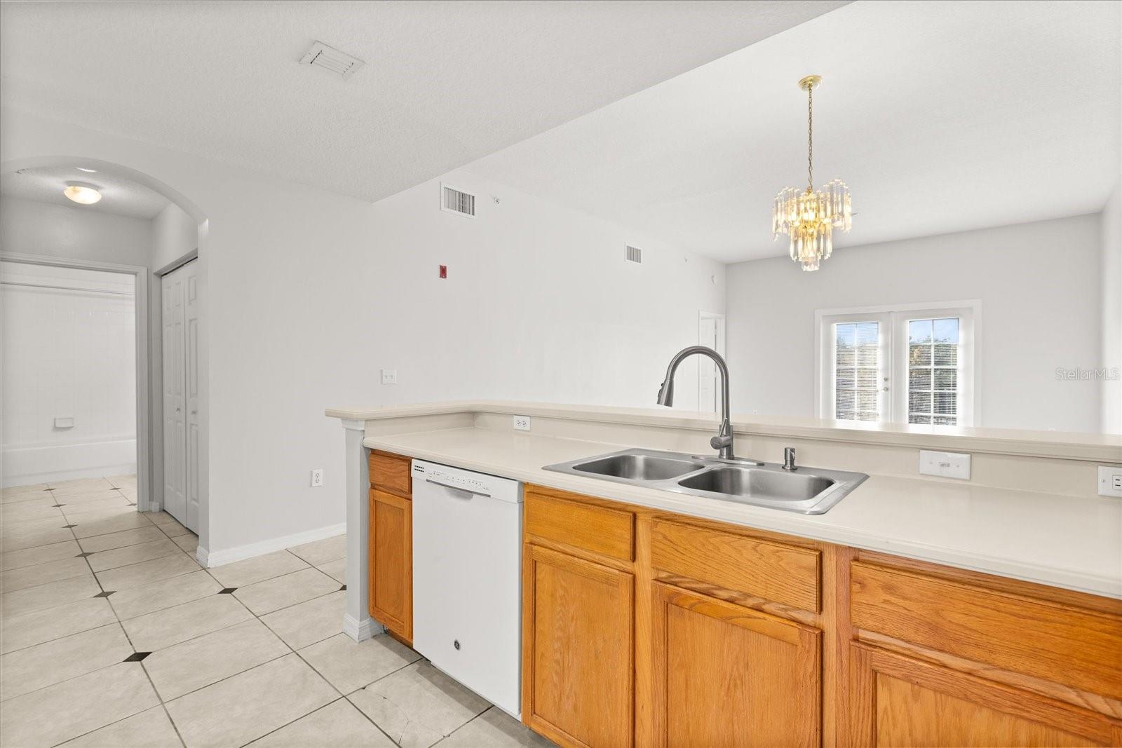 909 Waterside Ln #307 Property Photo 11