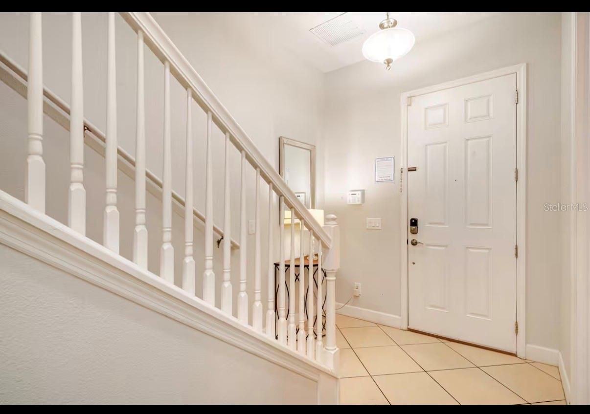 354 Captiva Dr Property Photo 12
