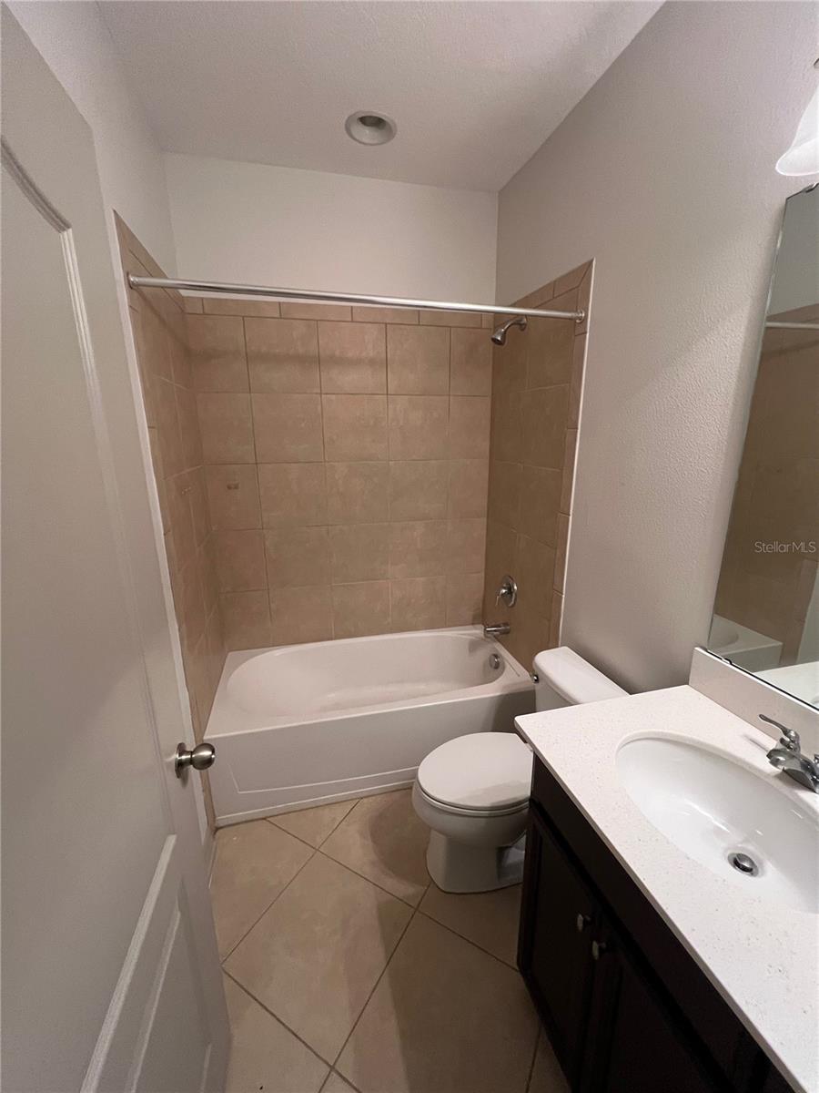9157 Shepton St Property Photo 5