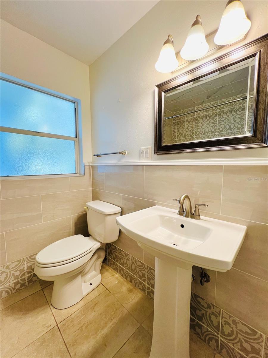 501 Avenue G Se #a Property Photo 7