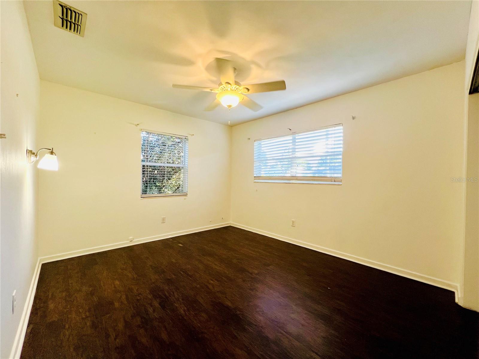 501 Avenue G Se #a Property Photo 9