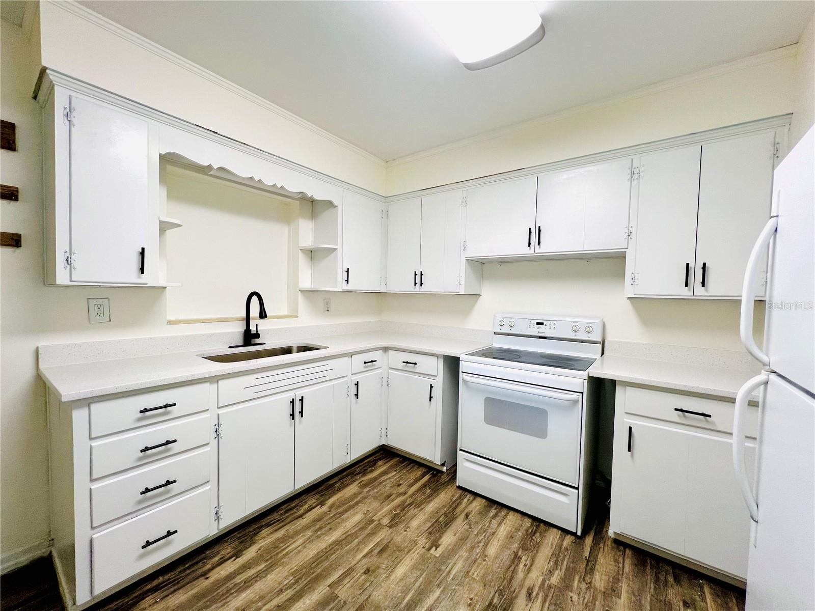 501 Avenue G Se #a Property Photo 12