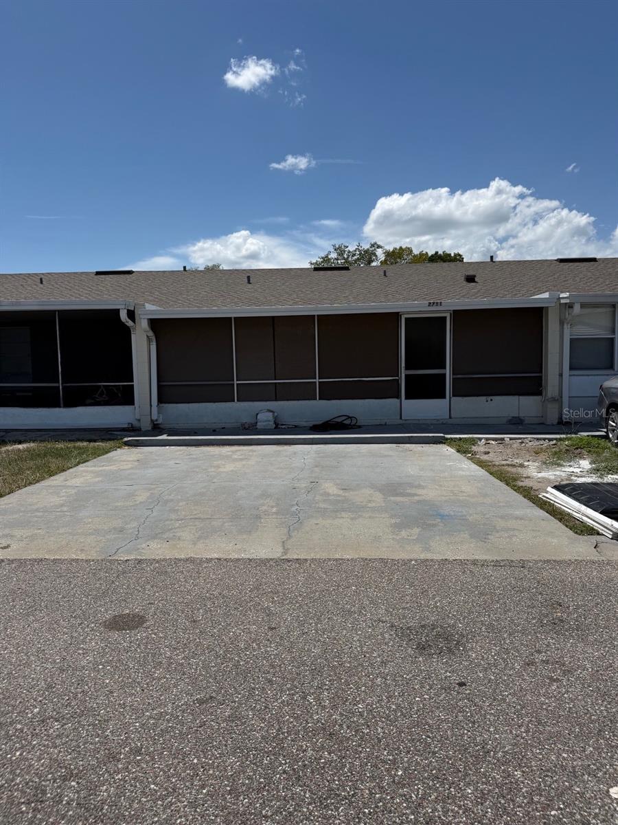 2711 Willow Run Property Photo 10