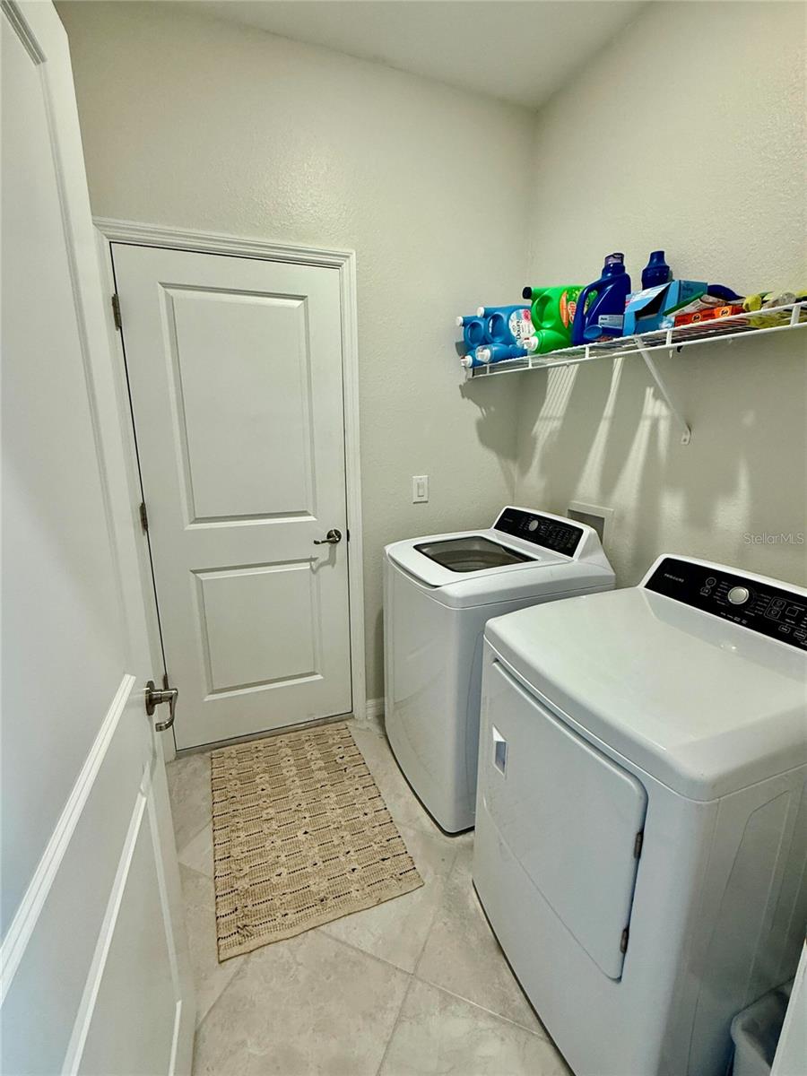 10852 Sun Drop St Property Photo 14