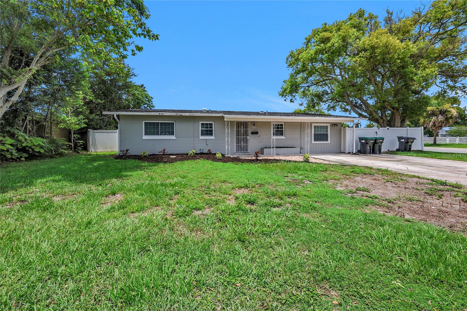 10855 Genevieve St Property Photo 1