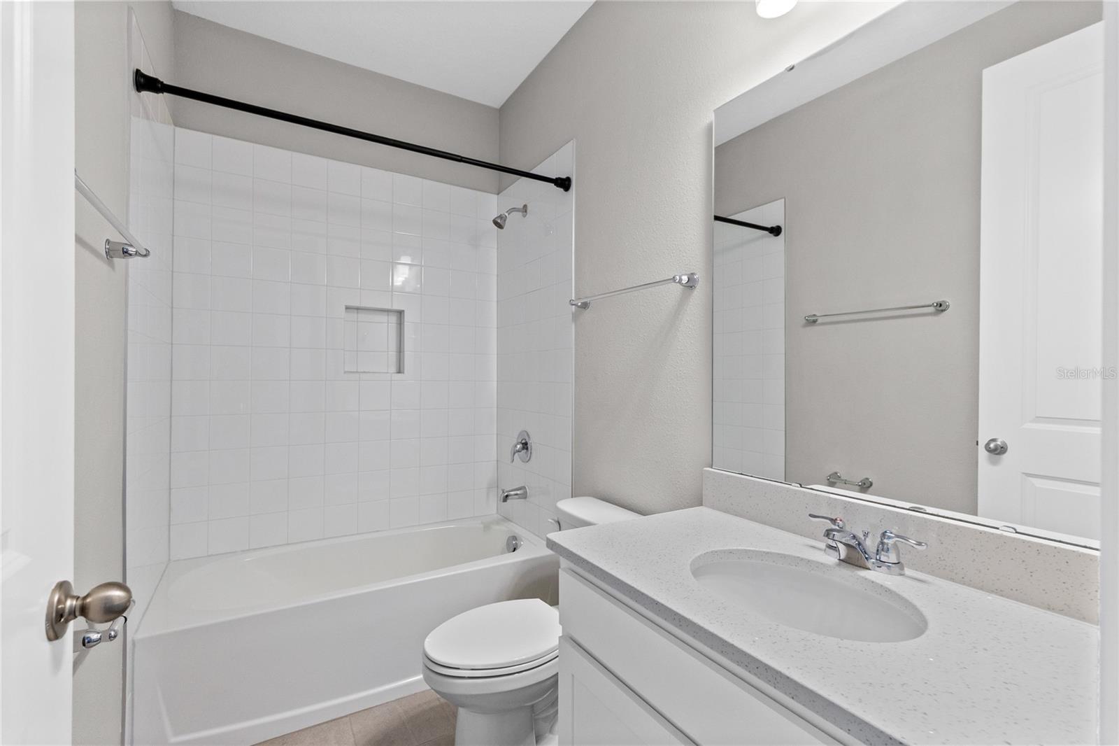 10205 Pearson Ave Property Photo 18