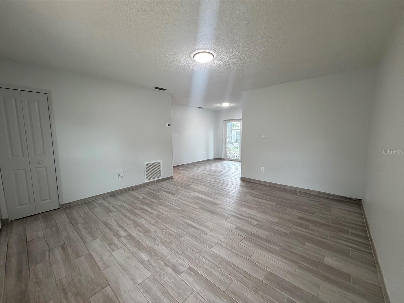 464 New Meadows Ct Property Photo 14
