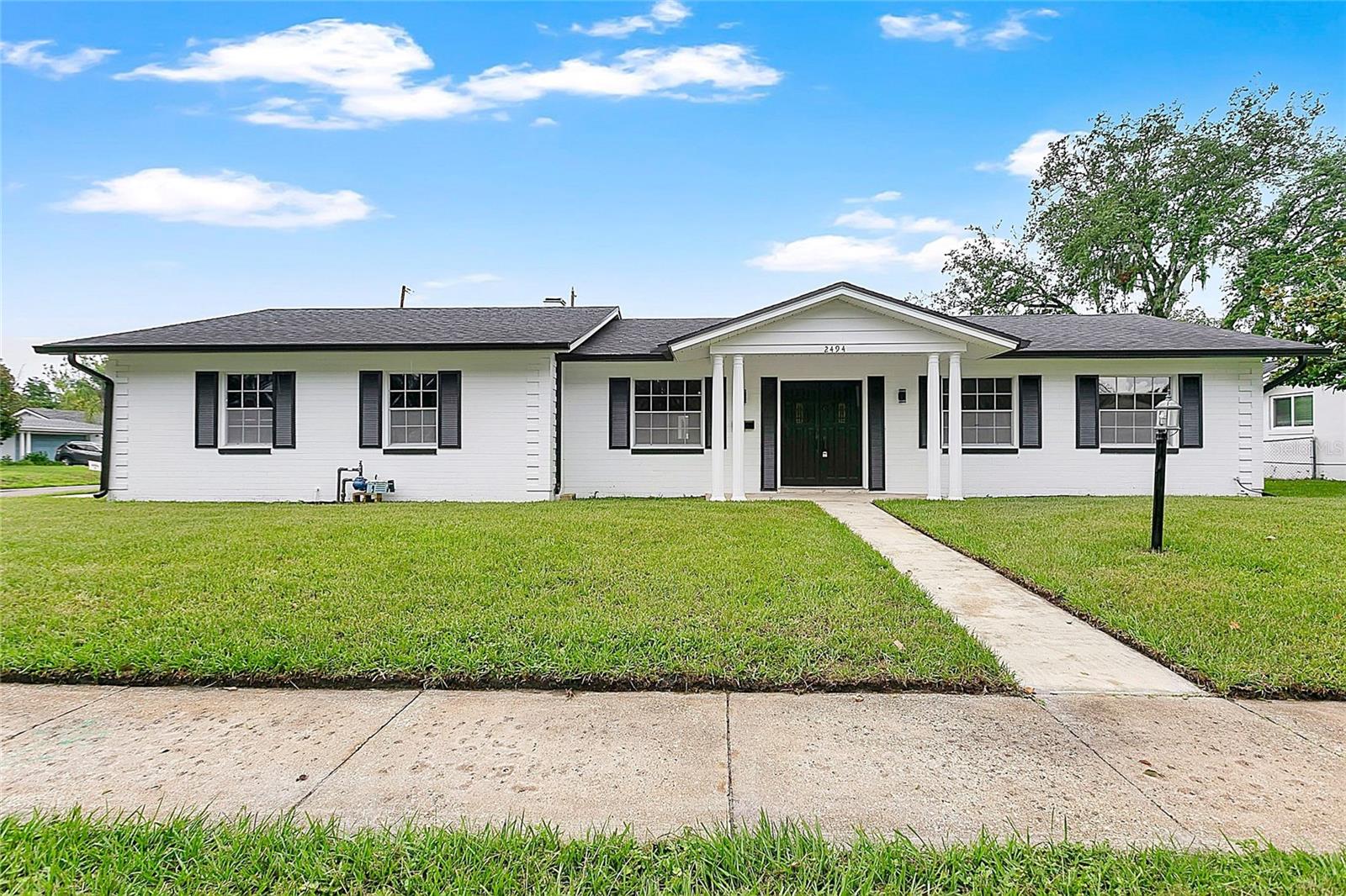 2494 CASTLEWOOD RD
