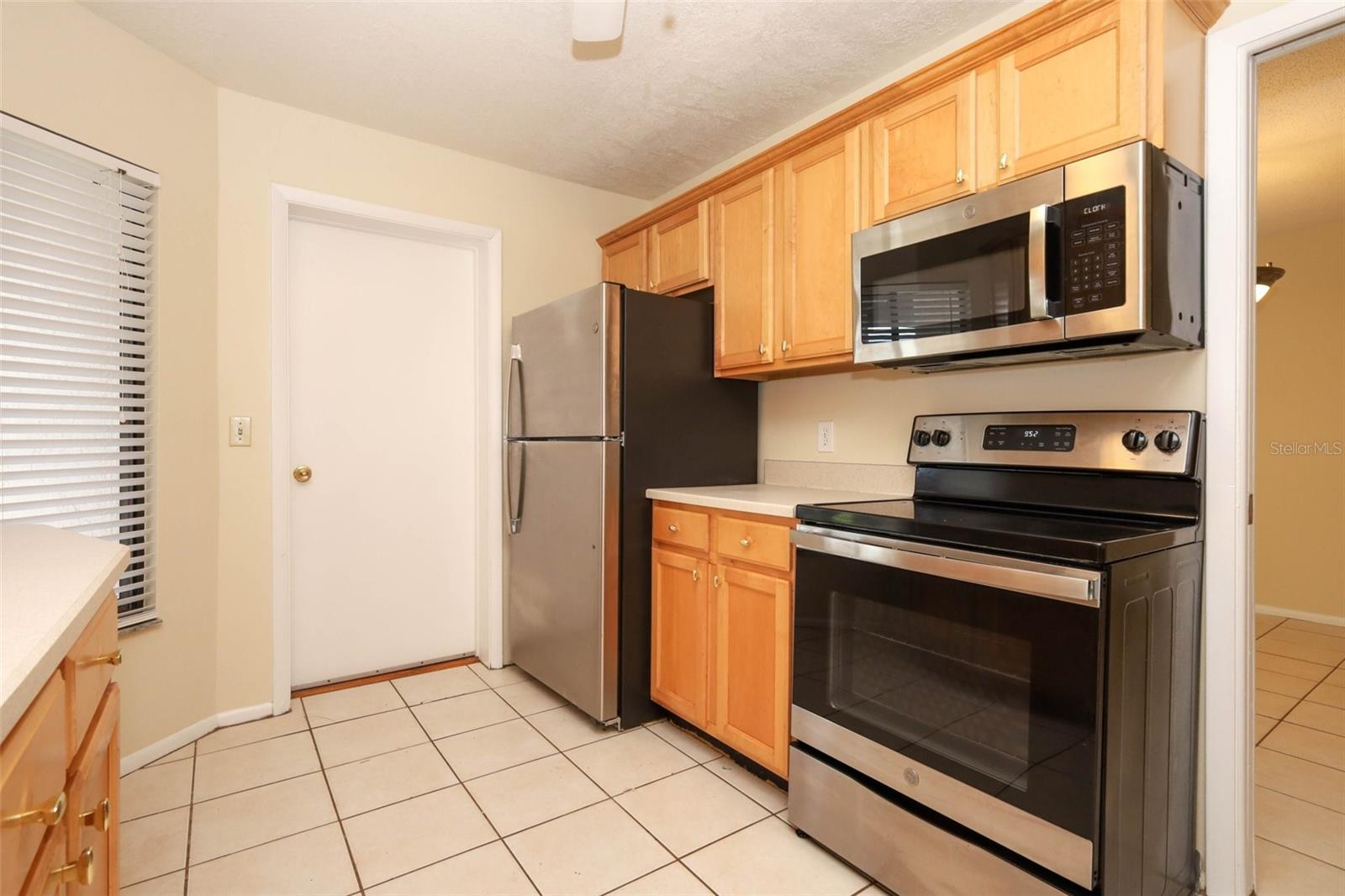 1064 Old Magnolia Cove Dr Property Photo 9