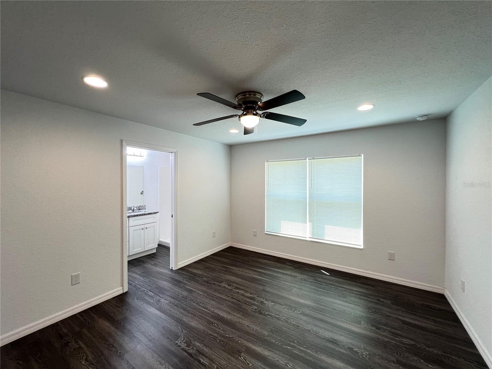 190 Fisher Way Property Photo 10