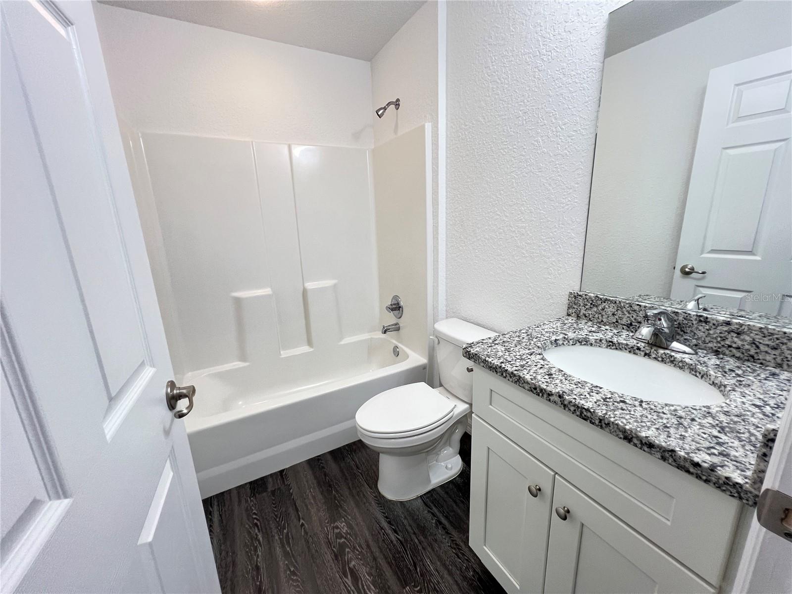 190 Fisher Way Property Photo 18