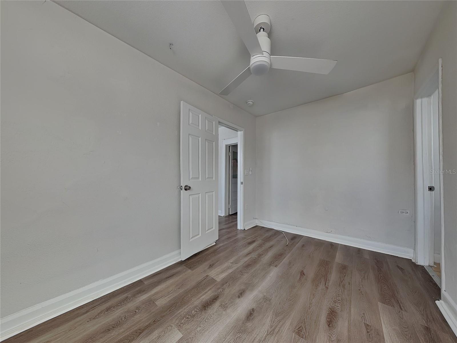 2904 W Chestnut St #2 Property Photo 9