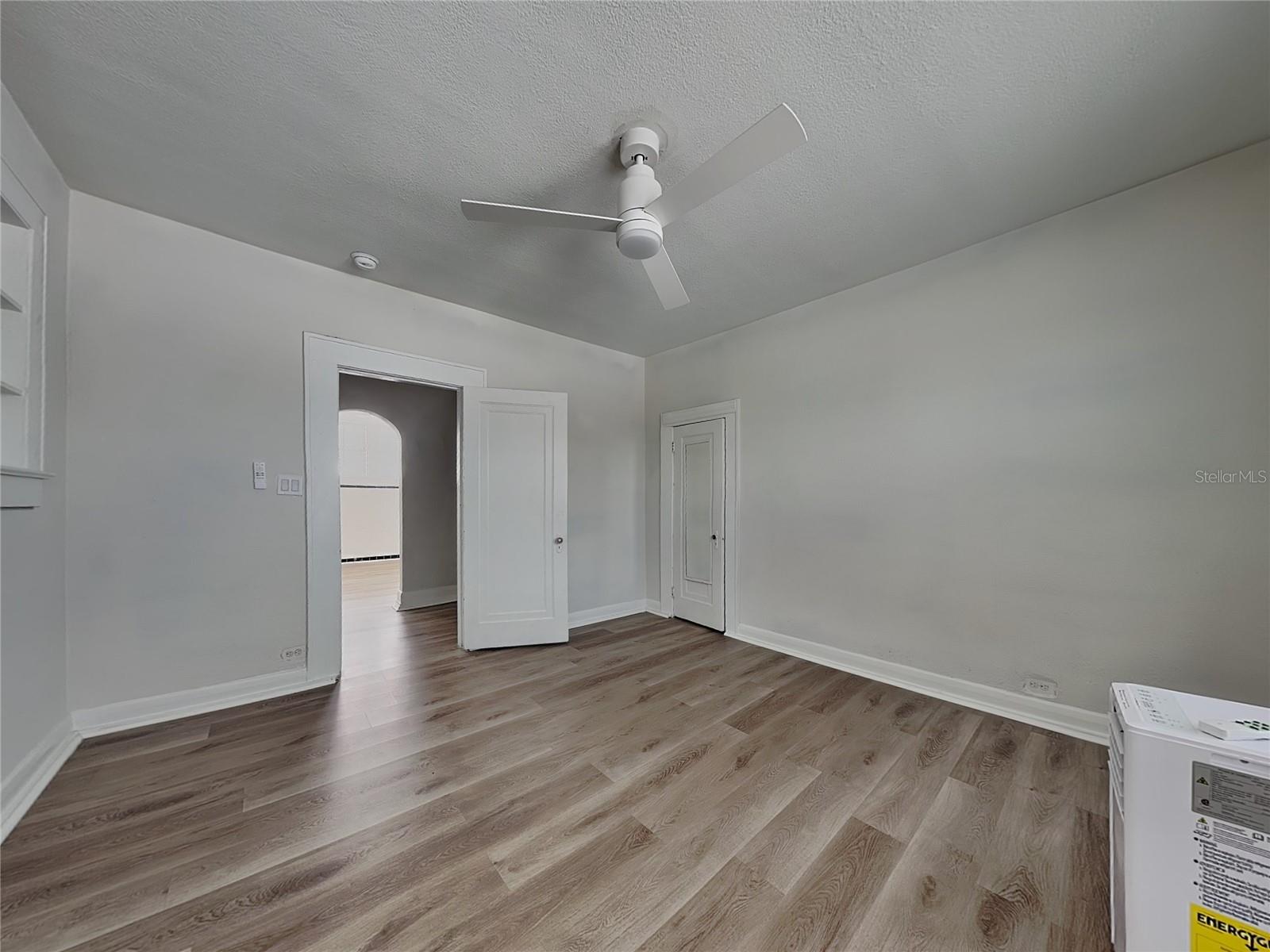 2904 W Chestnut St #2 Property Photo 10