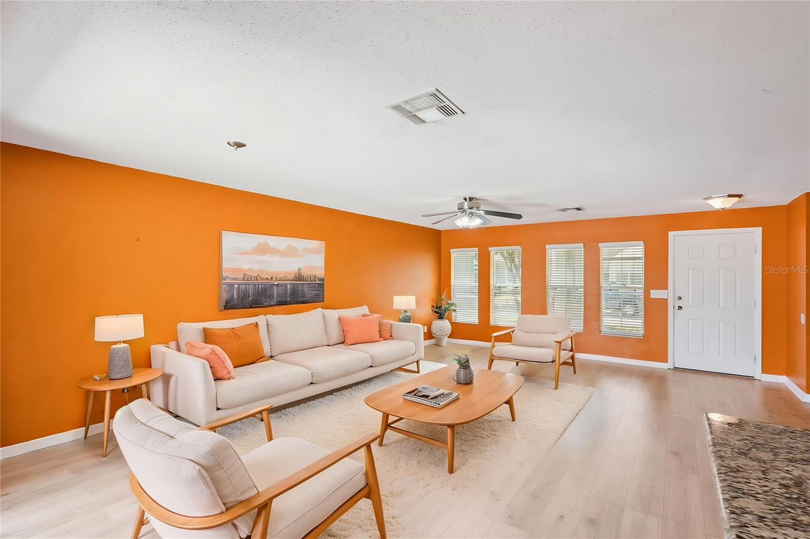 14445 Chinese Elm Dr Property Photo 3