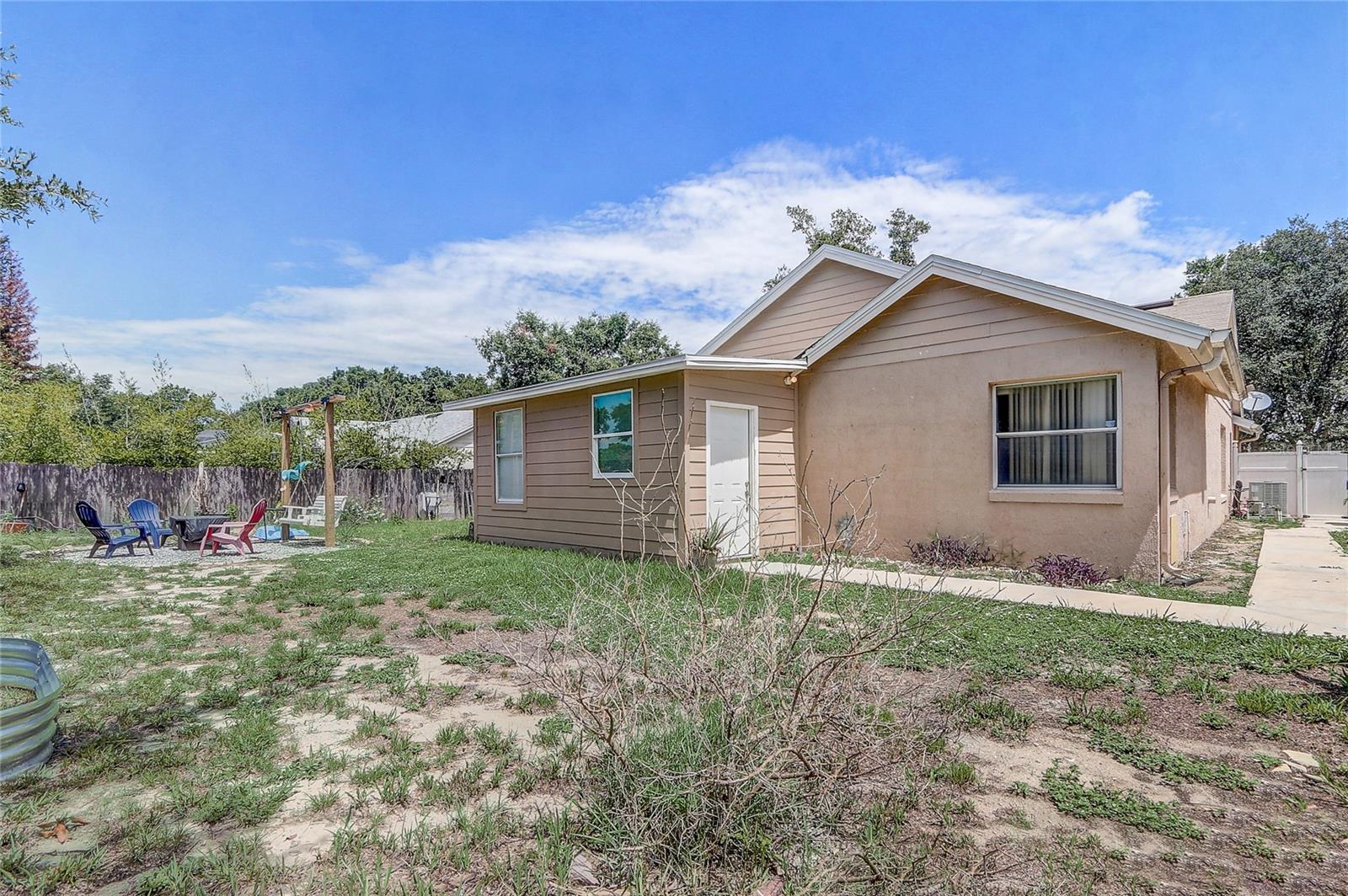 2191 Alclobe Cir Property Photo 40