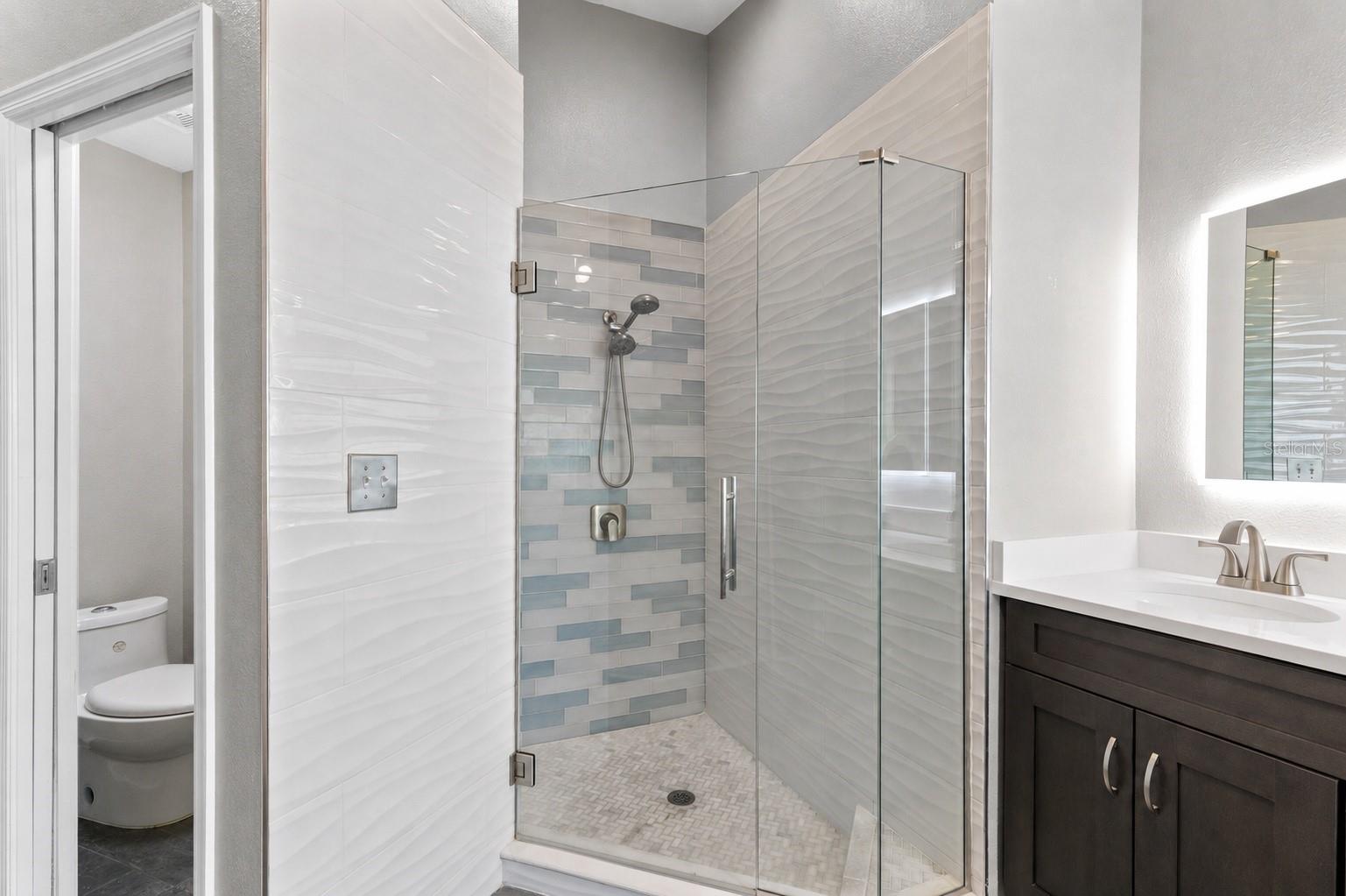 216 Tavestock Loop Property Photo 13