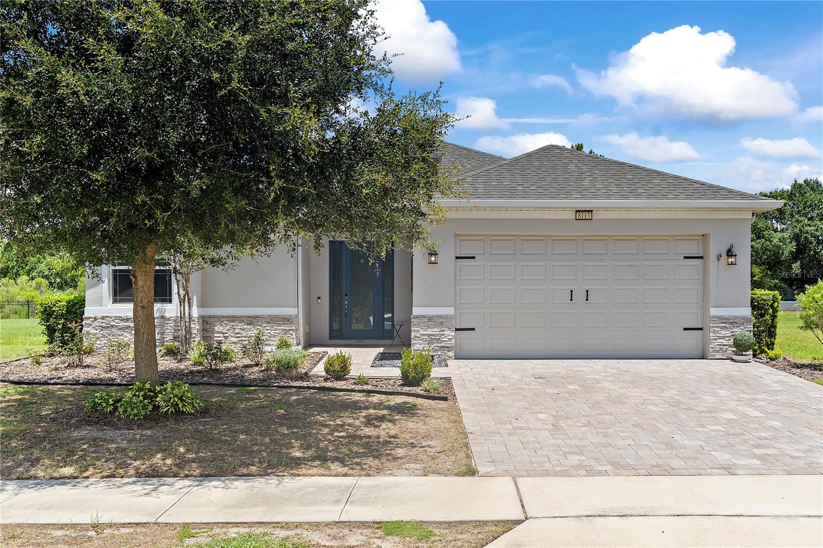 8113 BRIDGEPORT BAY CIR Property Photo 1