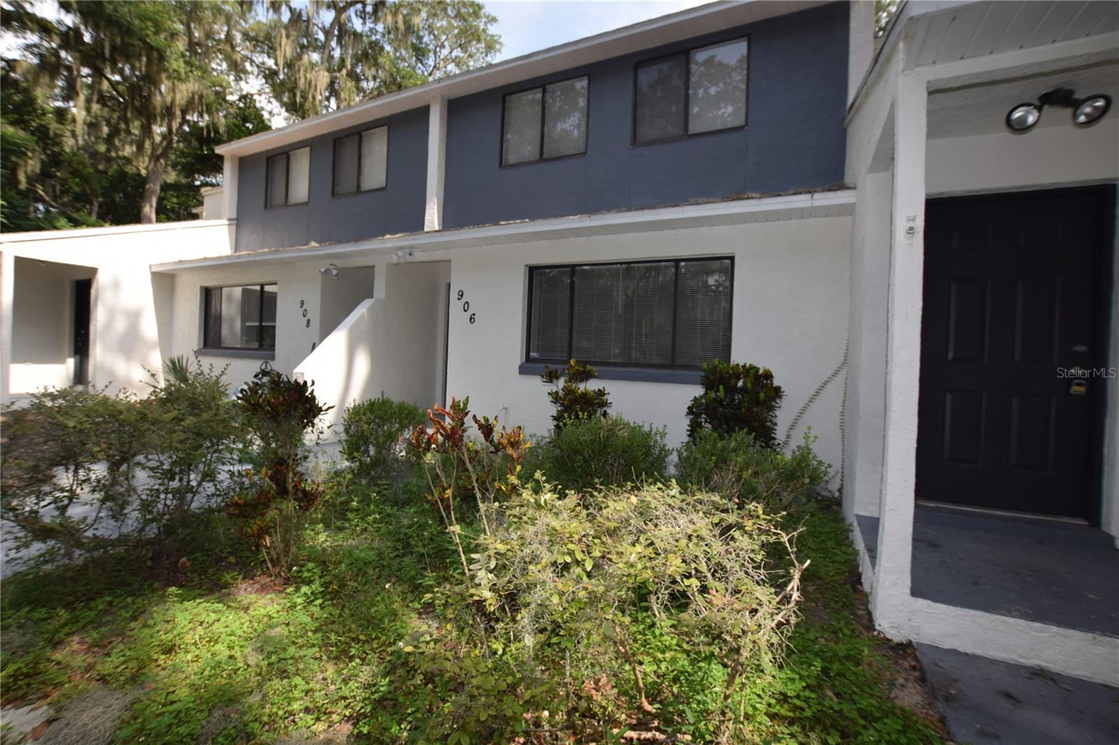 906 Sumter St Property Photo 2