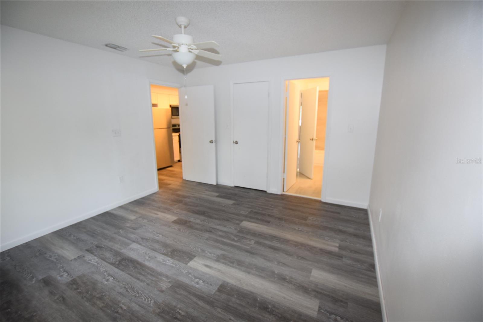 906 Sumter St Property Photo 13