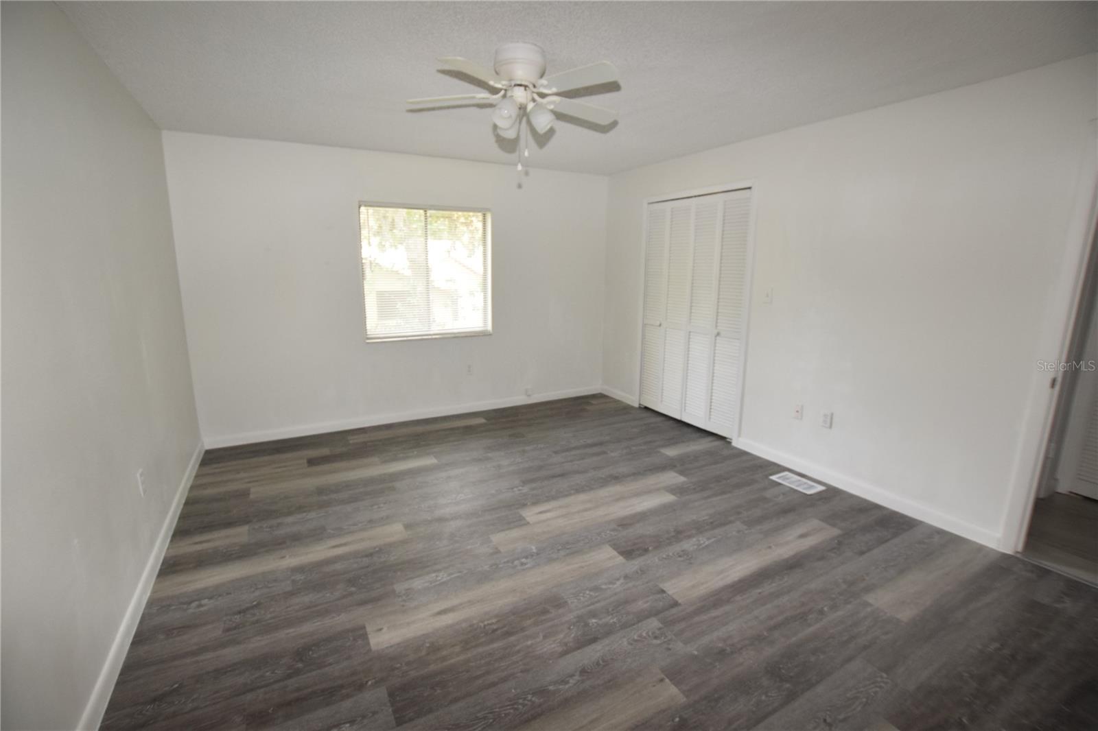 906 Sumter St Property Photo 26