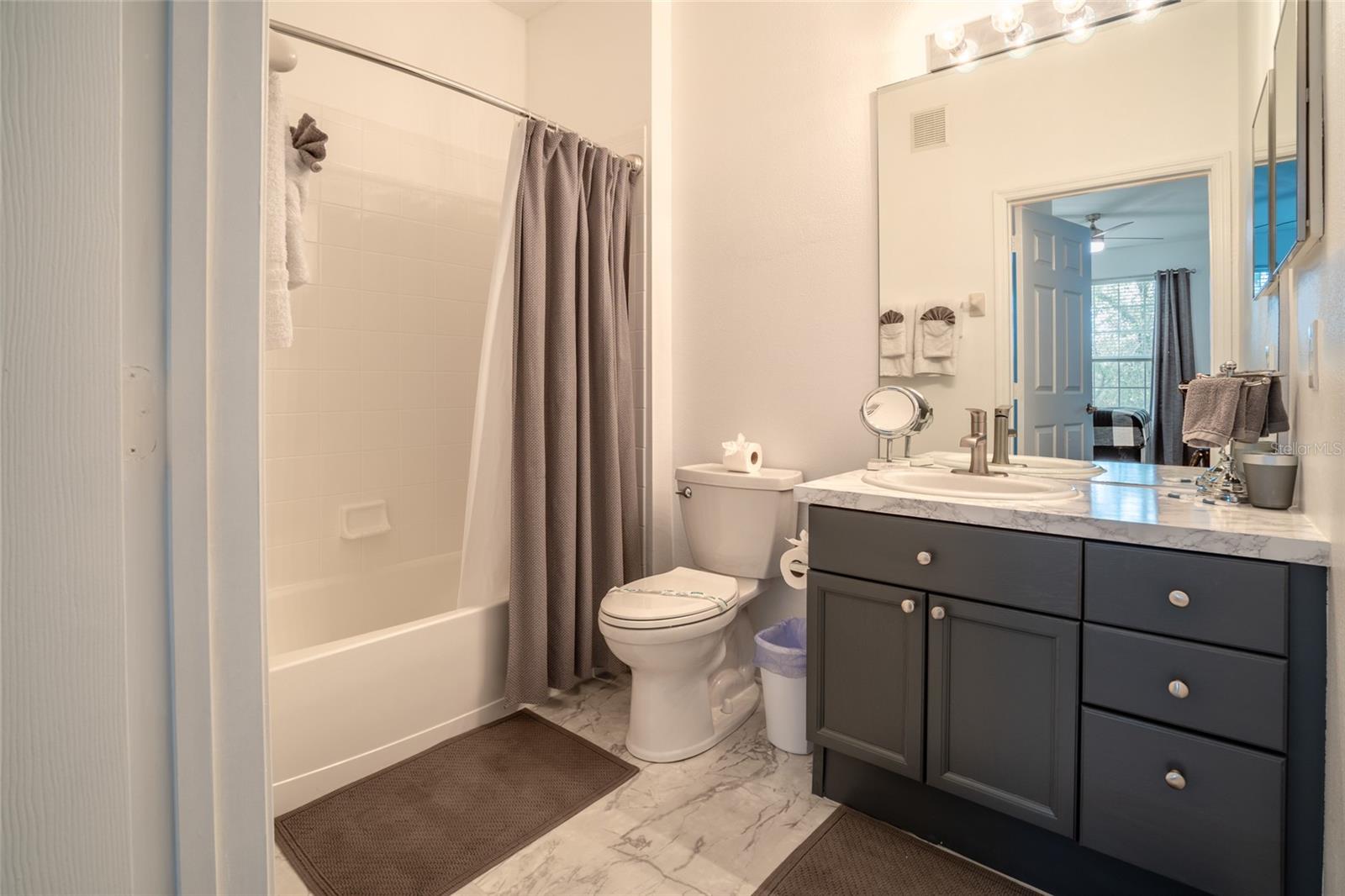 2303 Butterfly Palm Way #303 Property Photo 6