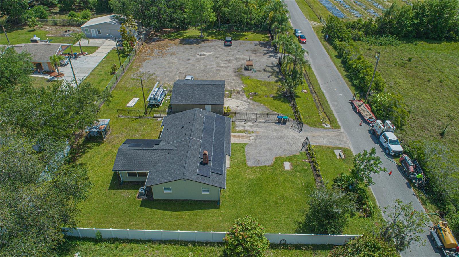 6105 New Hope Rd Property Photo 3