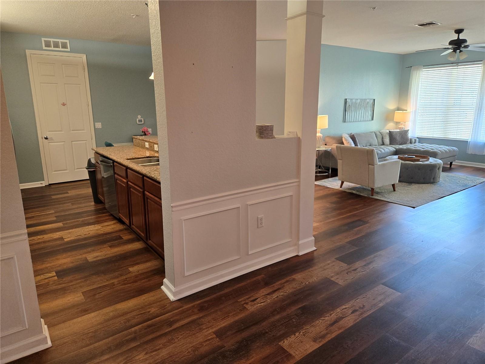 5049 Shoreway Loop #30101 Property Photo 11