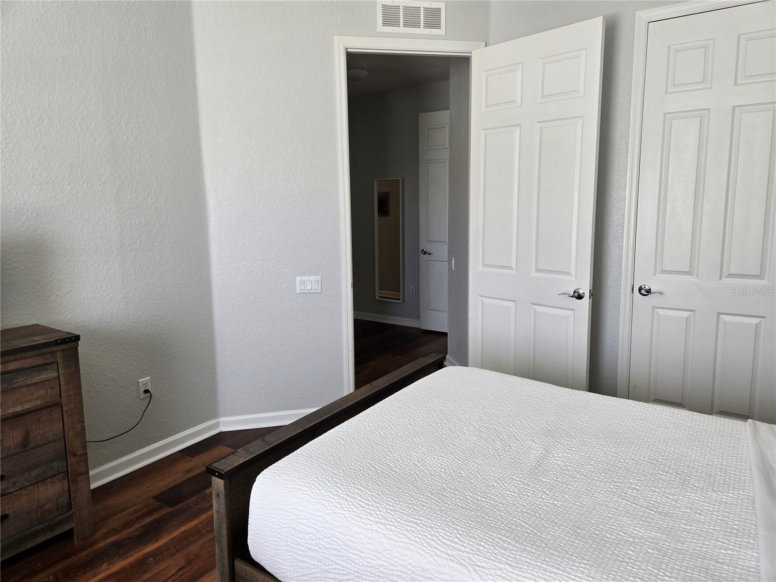 5049 Shoreway Loop #30101 Property Photo 17